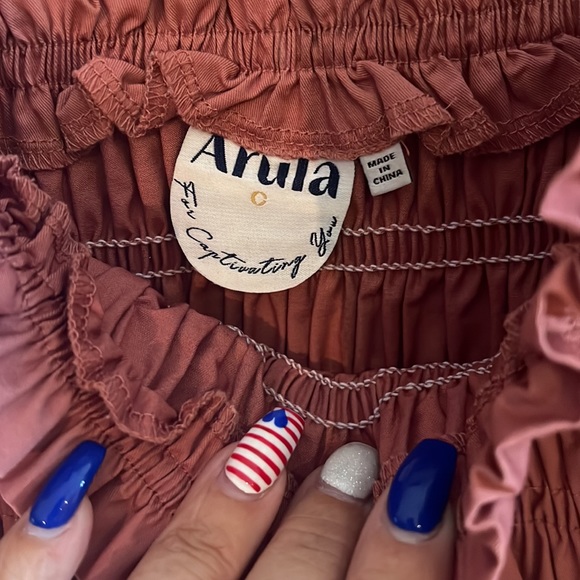 Nwot pink ruched top - Picture 2 of 2